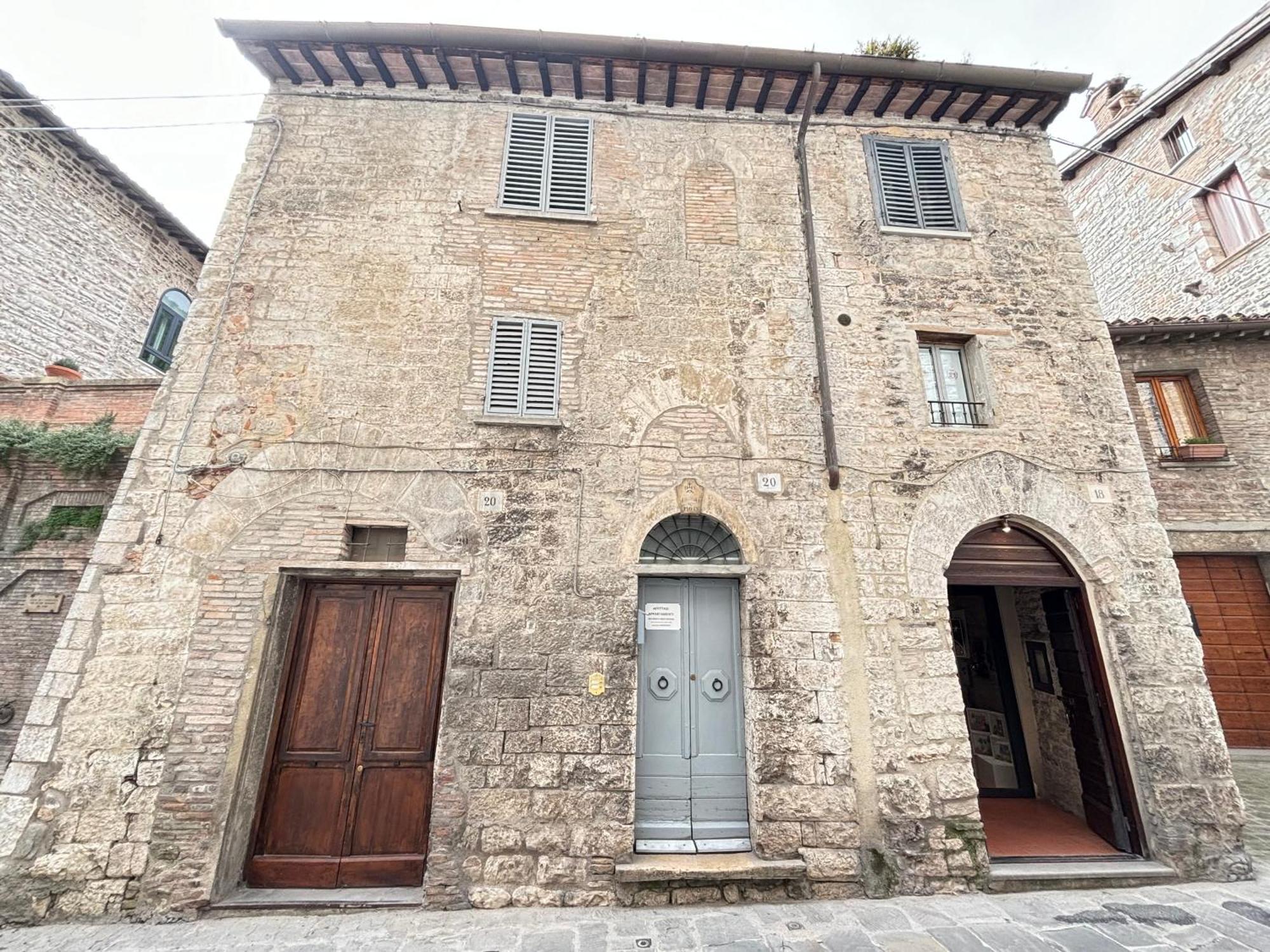 Red House Apartment Gubbio Exterior foto