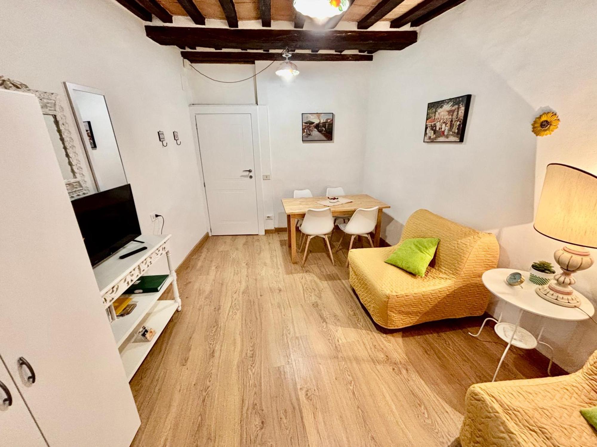 Red House Apartment Gubbio Exterior foto