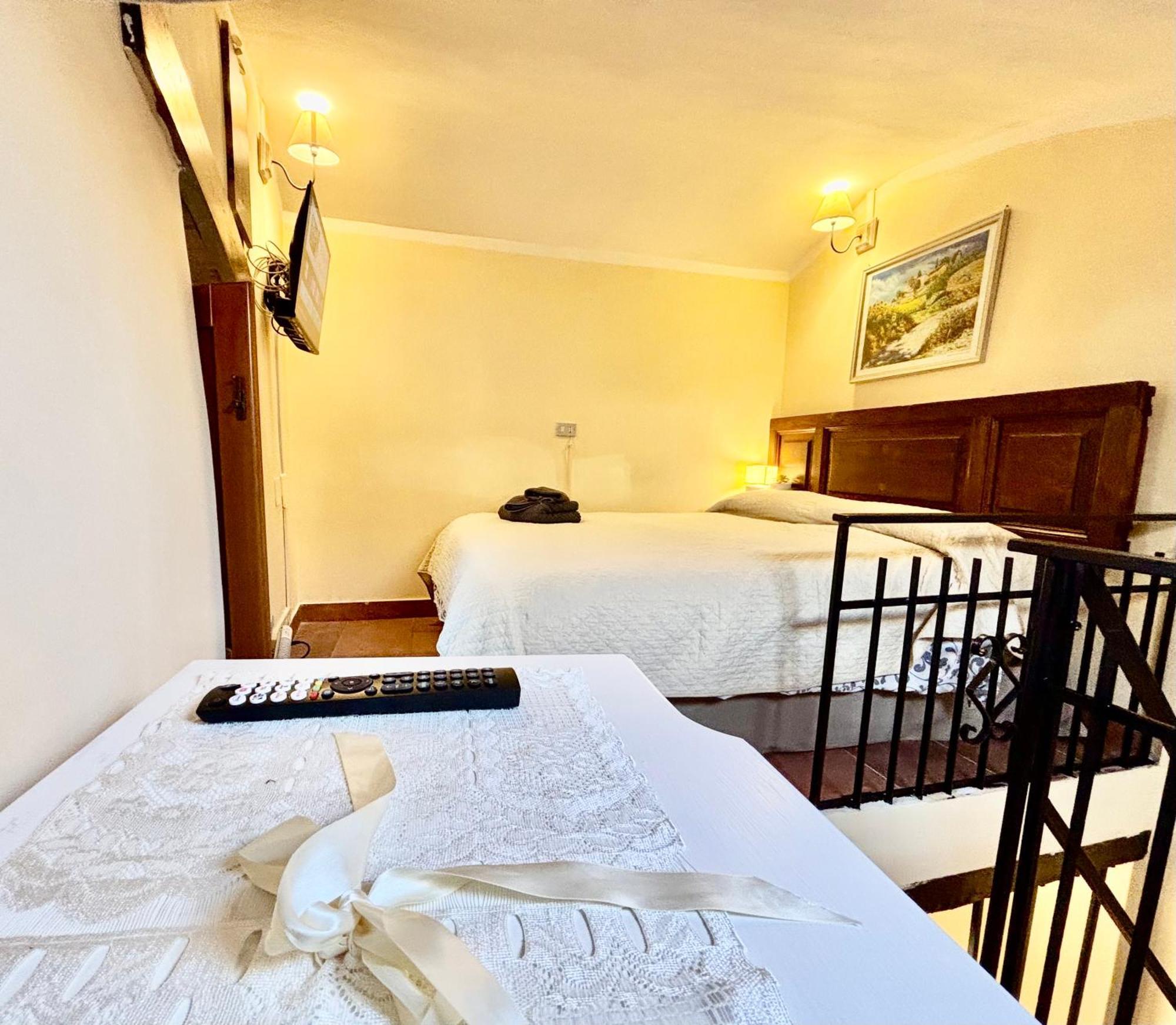 Red House Apartment Gubbio Exterior foto